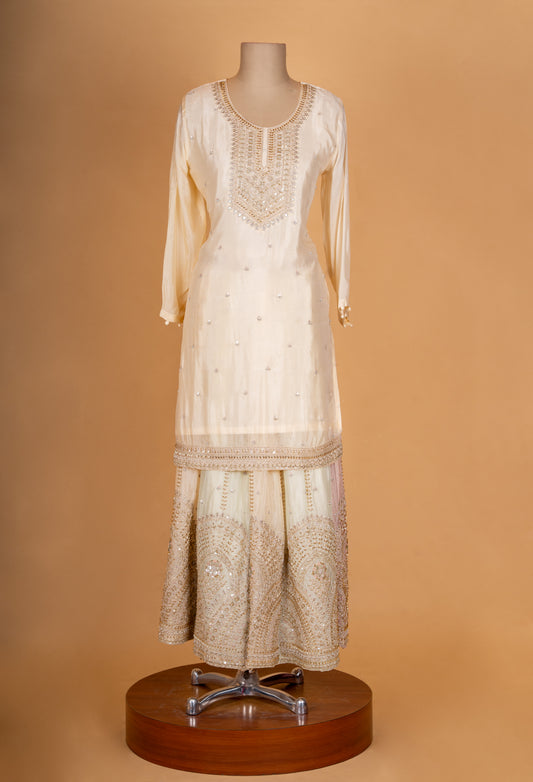Cream embroidered kurta sharara set with dupatta – product image 2