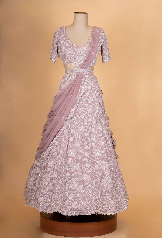 Mauve pink embroidered lehenga set with drape dupatta – product image 2