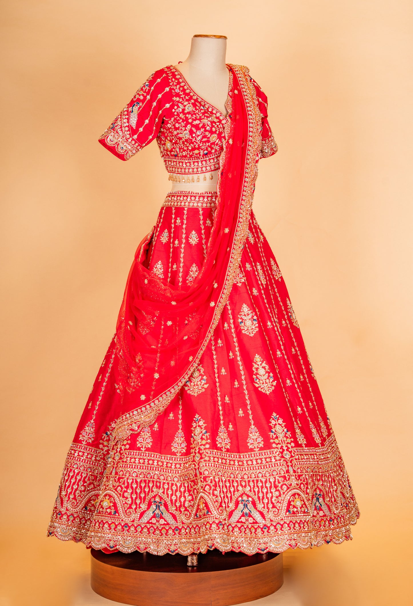 Bridal Red Embroidered Lehenga Choli with Dupatta – Traditional Designer Wedding Wear