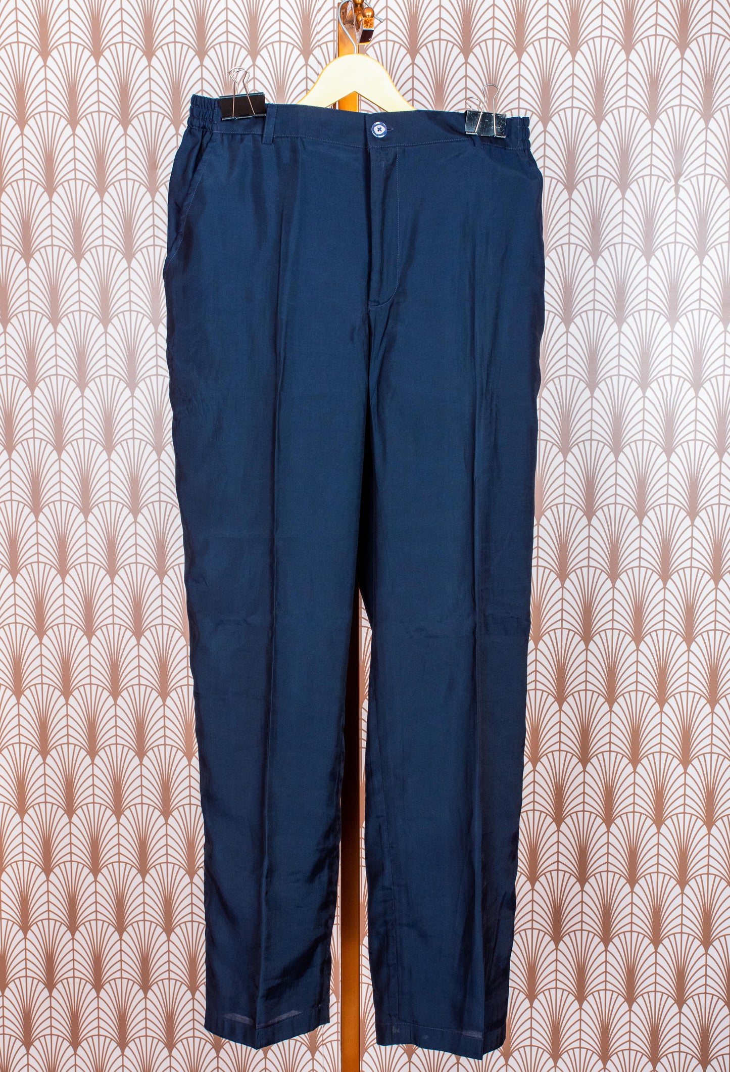 Elegant Navy Blue Embroidered Velvet Sherwani Jacket for Men – Luxurious Traditional Wear