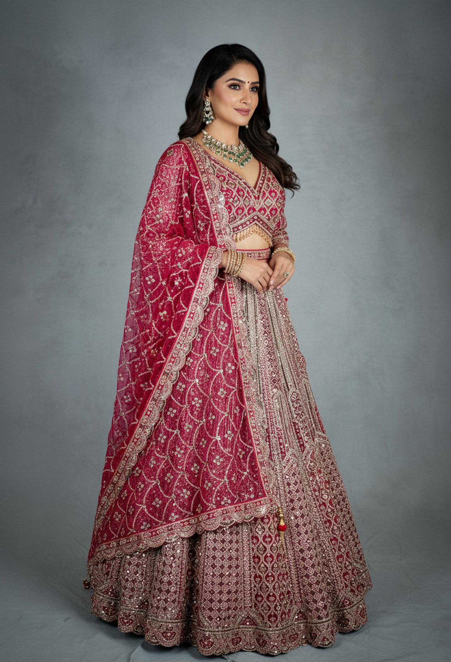 Elegant Red Bridal Lehenga with Intricate Gold Embroidery – Traditional Indian Wedding Outfit
