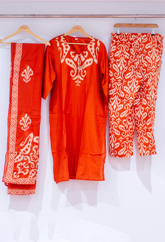 Vibrant orange printed kurta set with pants and dupatta – product image 2