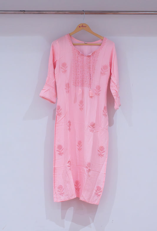 Soft pink embroidered kurti with tassel detailing – product image 2