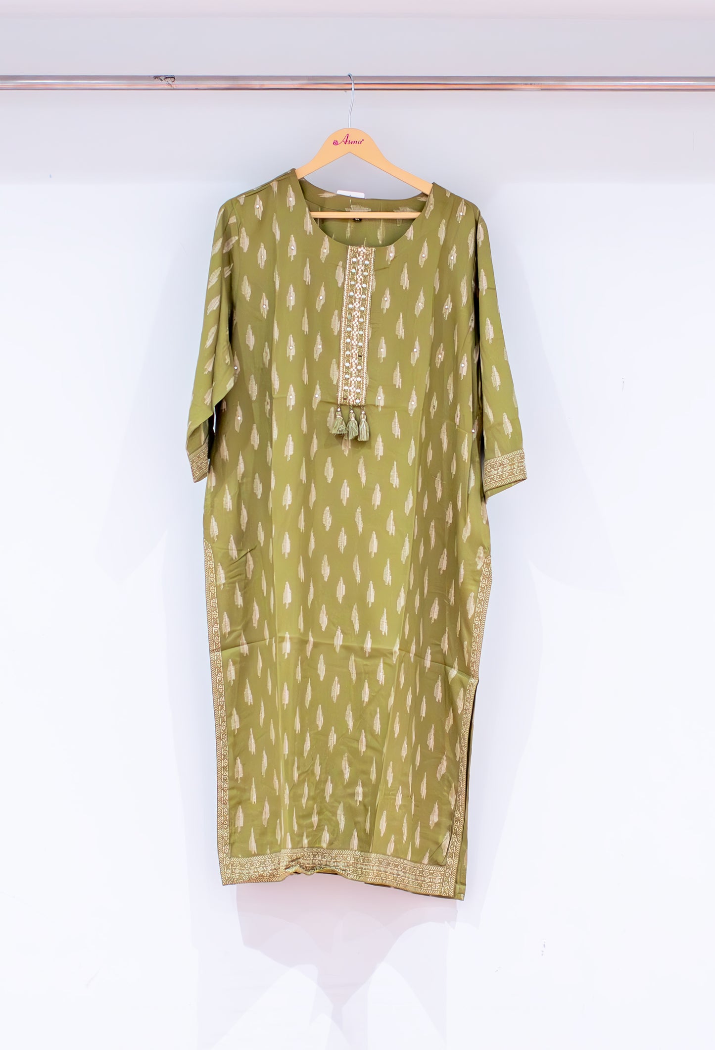 Olive Green Printed Straight Kurta for Women | Embroidered Neckline Ethnic Kurti