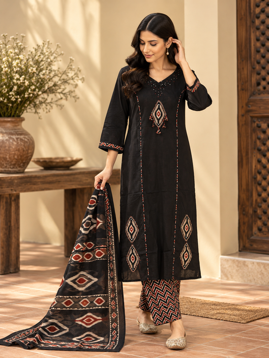Front view of Black Printed Kurta Pant Set with Dupatta by ASMA, Bengaluru