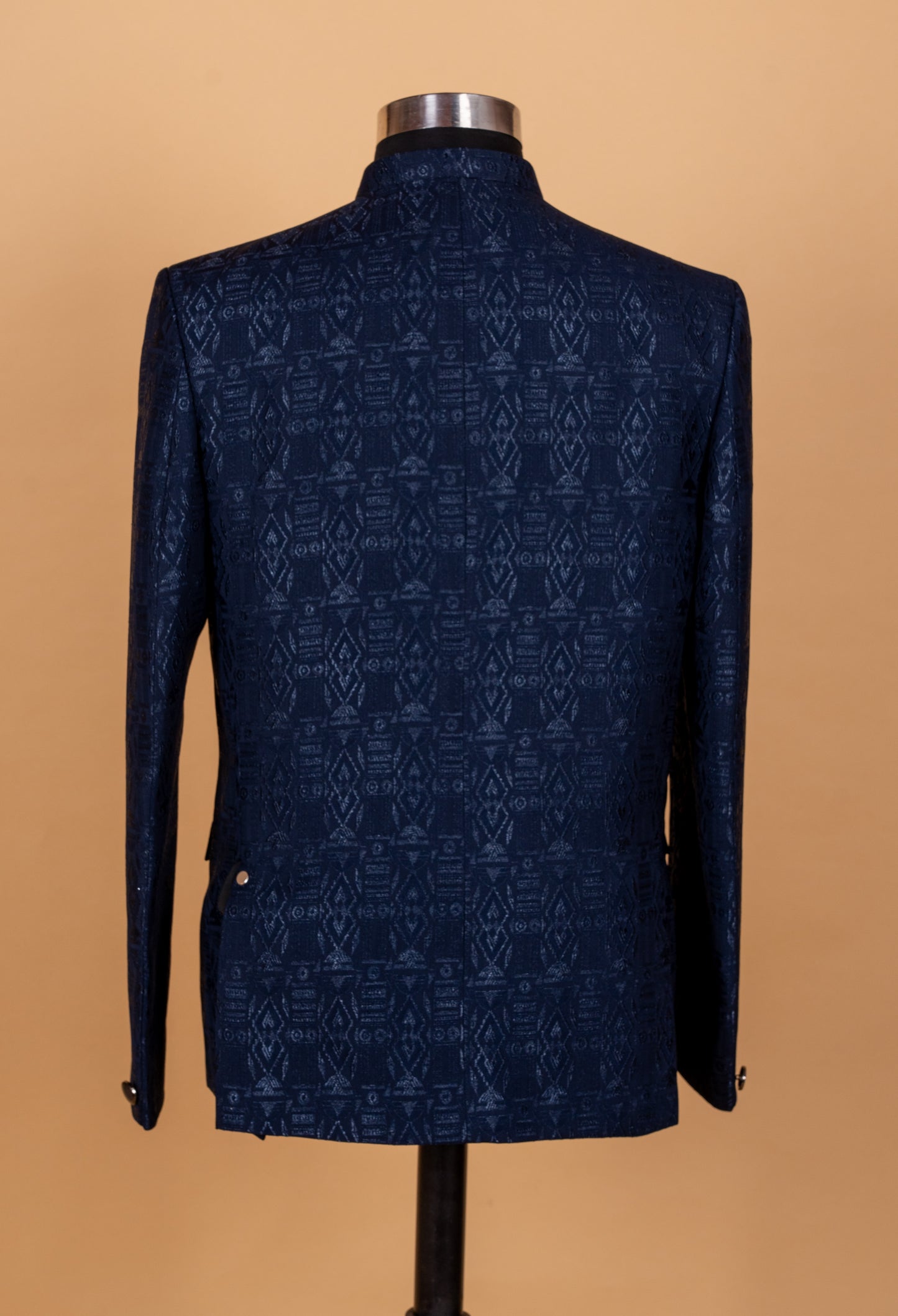 Midnight Navy Textured Bandhgala Suit for Men – Designer Wedding & Reception Wear