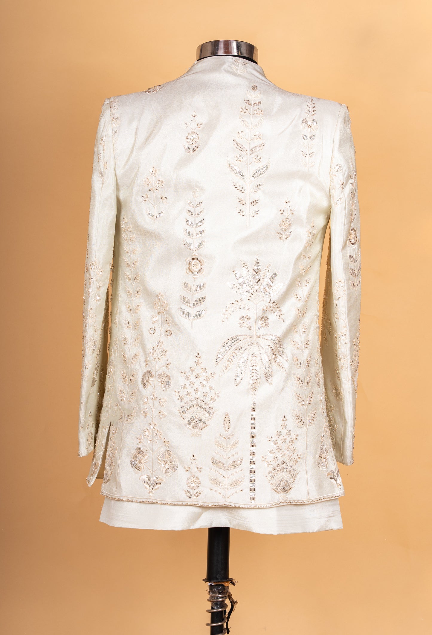 Elegant Ivory Embroidered Sherwani Set for Men | Designer Wedding & Festive Wear Indo-Western Sherwani