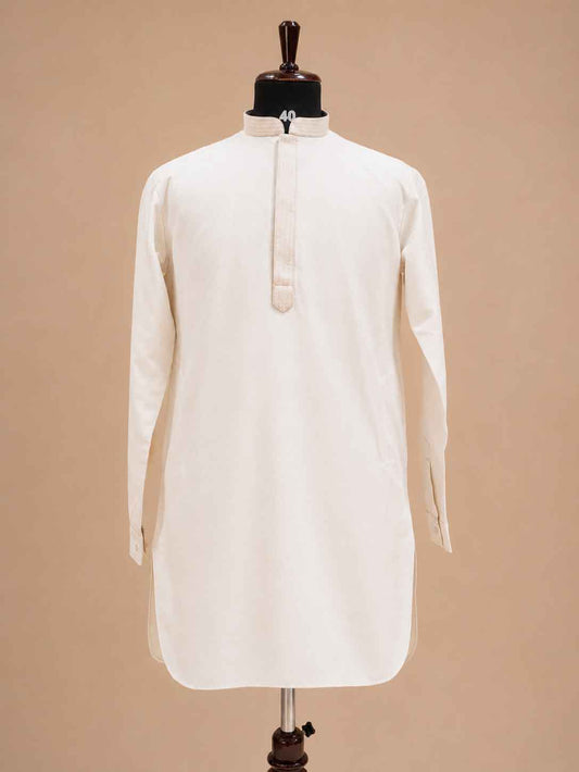 Men's off-white kurta pajama with embroidered Nehru jacket - view 2