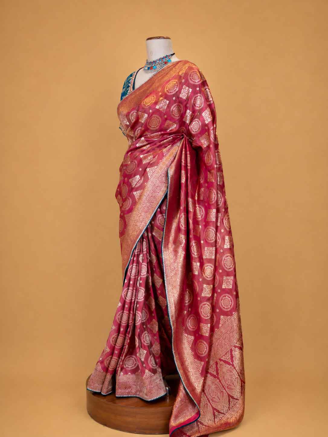Women’s Rust Saree with Gold Traditional Motifs & Rich Woven Border | Festive Wear