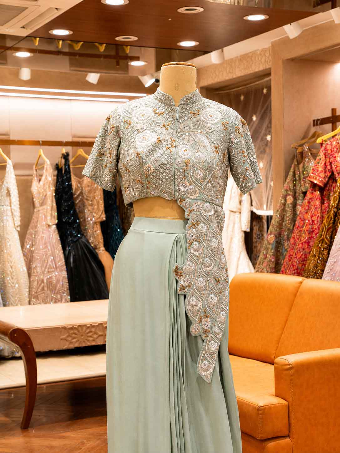 Elegant Green Embroidered Saree with Short Sleeve Blouse | Festive & Party Wear