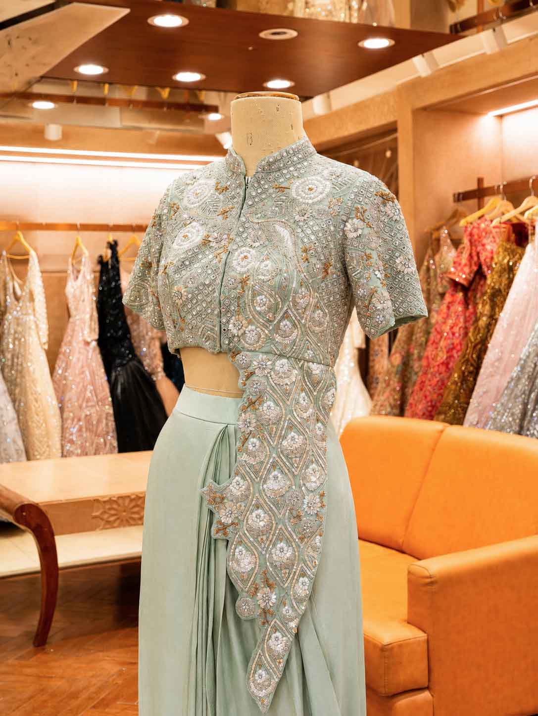 Elegant Green Embroidered Saree with Short Sleeve Blouse | Festive & Party Wear