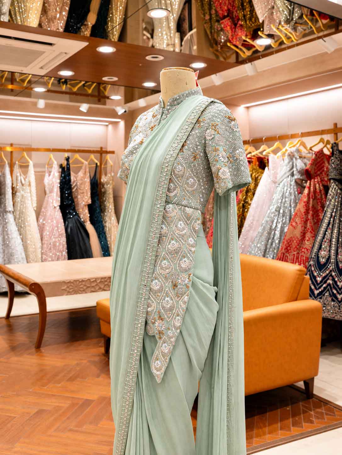 Elegant Green Embroidered Saree with Short Sleeve Blouse | Festive & Party Wear