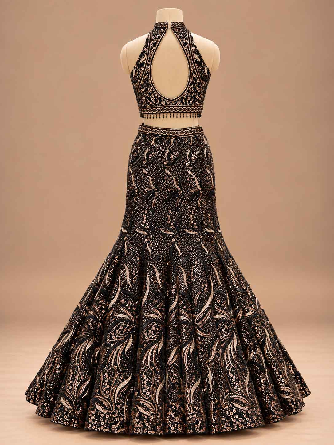 Black Embroidered Lehenga Set with Dupatta – embroidered outfit detail 4