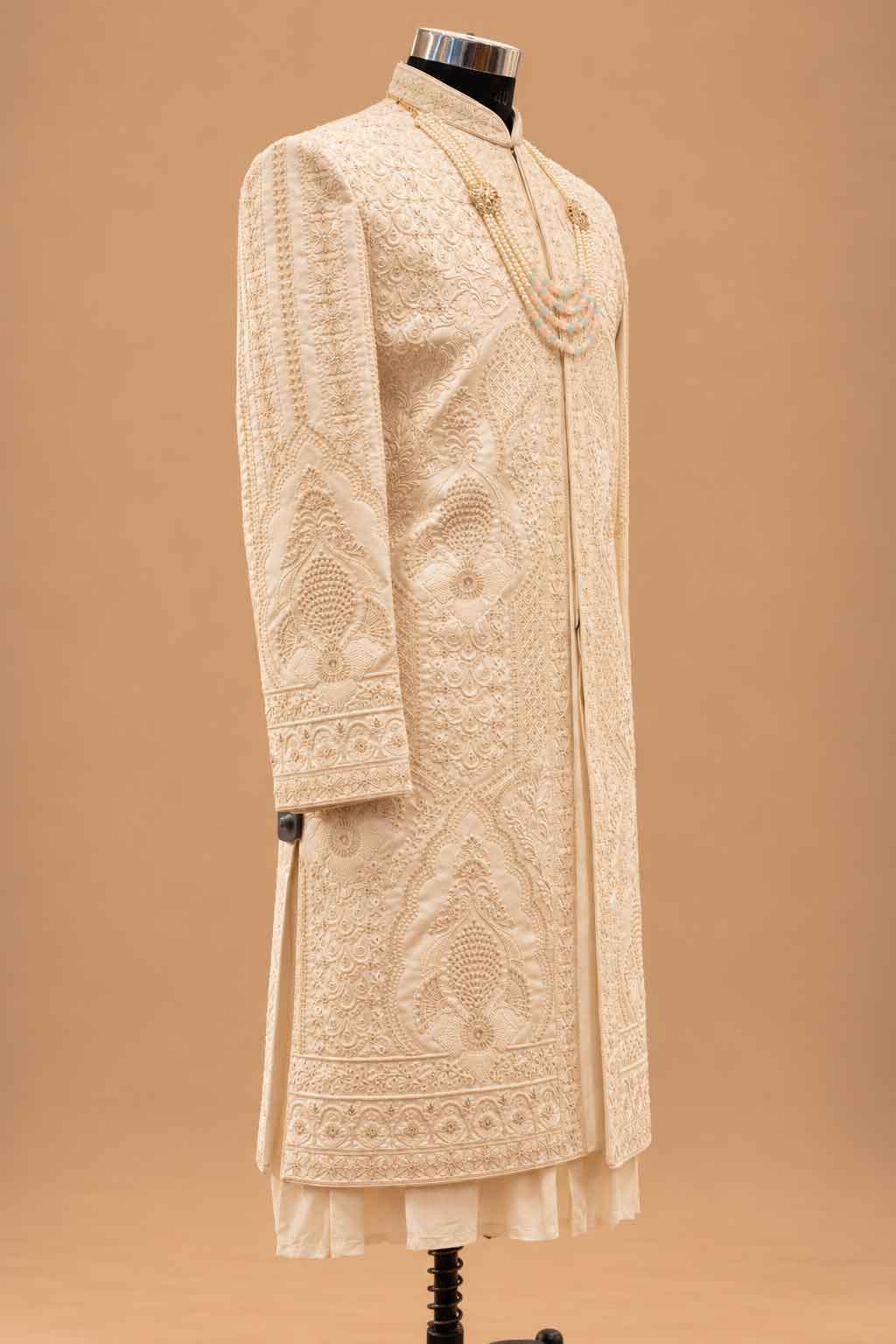 Royal Ivory sherwani for men – product view 5