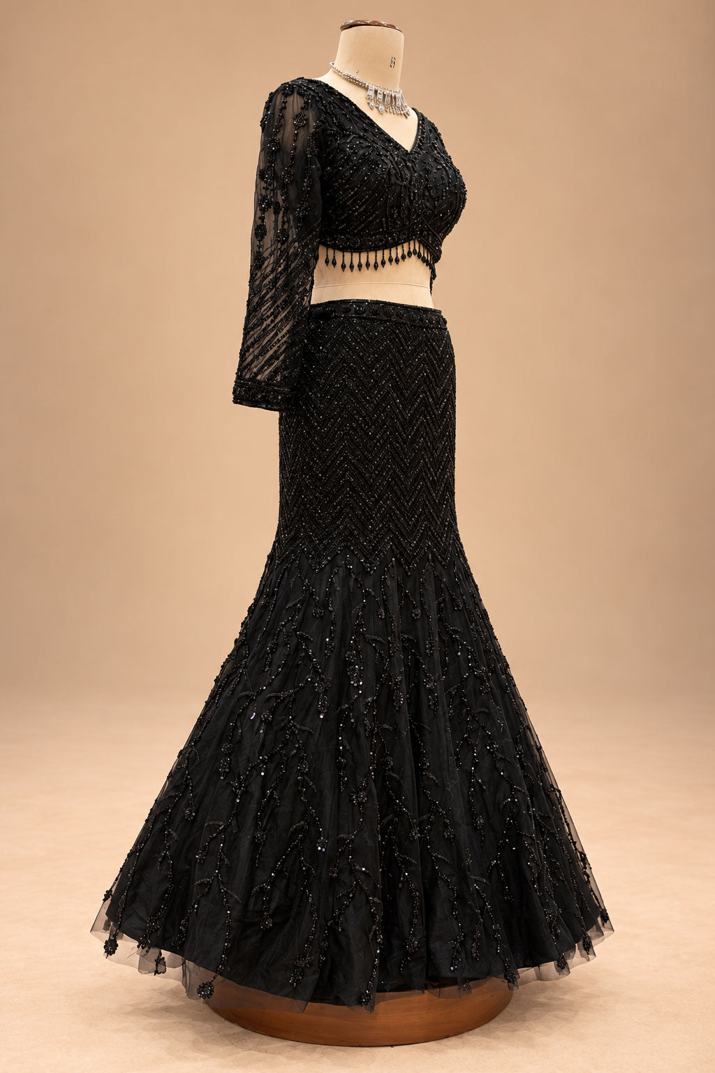 Black lehenga choli for women – product view 5
