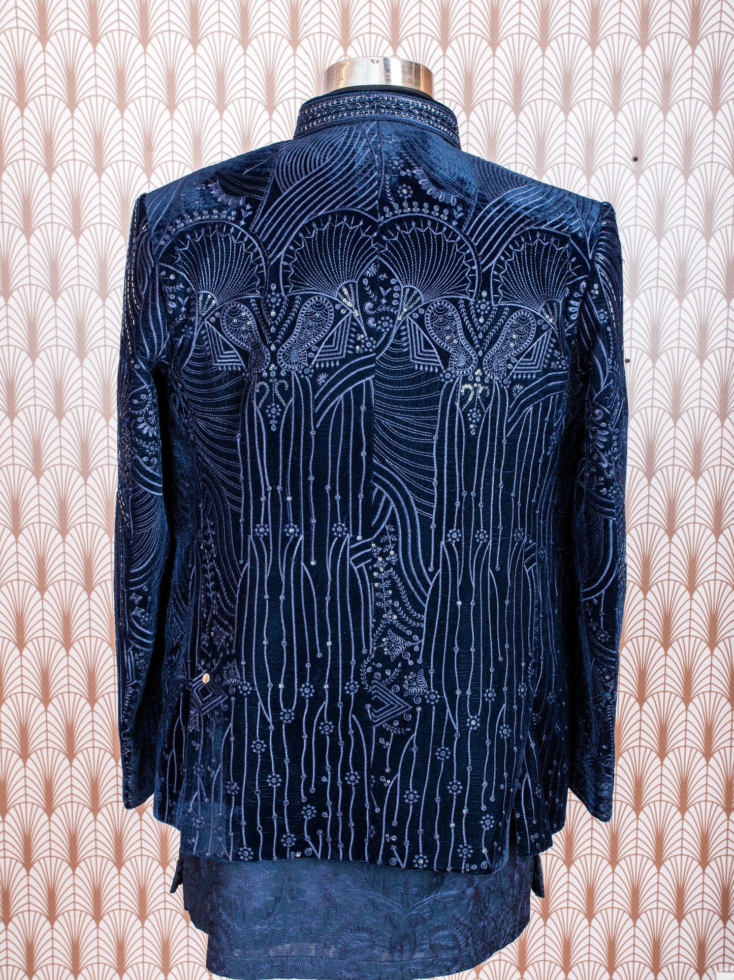 Elegant Navy Blue Embroidered Velvet Sherwani Jacket for Men – Luxurious Traditional Wear