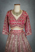 Elegant Red Bridal Lehenga with Intricate Gold Embroidery – Traditional Indian Wedding Outfit