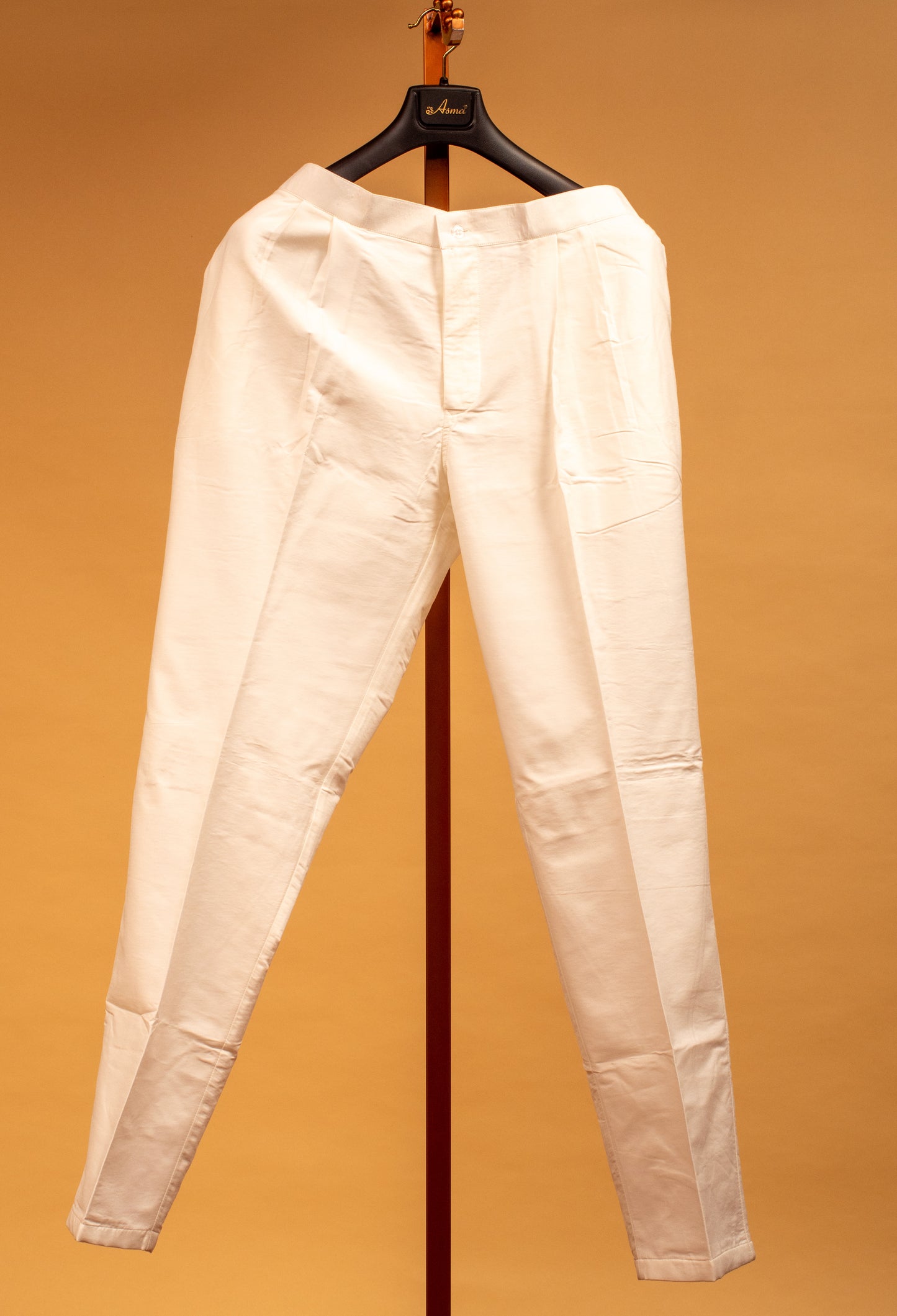 Premium Ivory Sherwani with Intricate Hand Embroidery – Wedding & Special Occasion Wear for Men