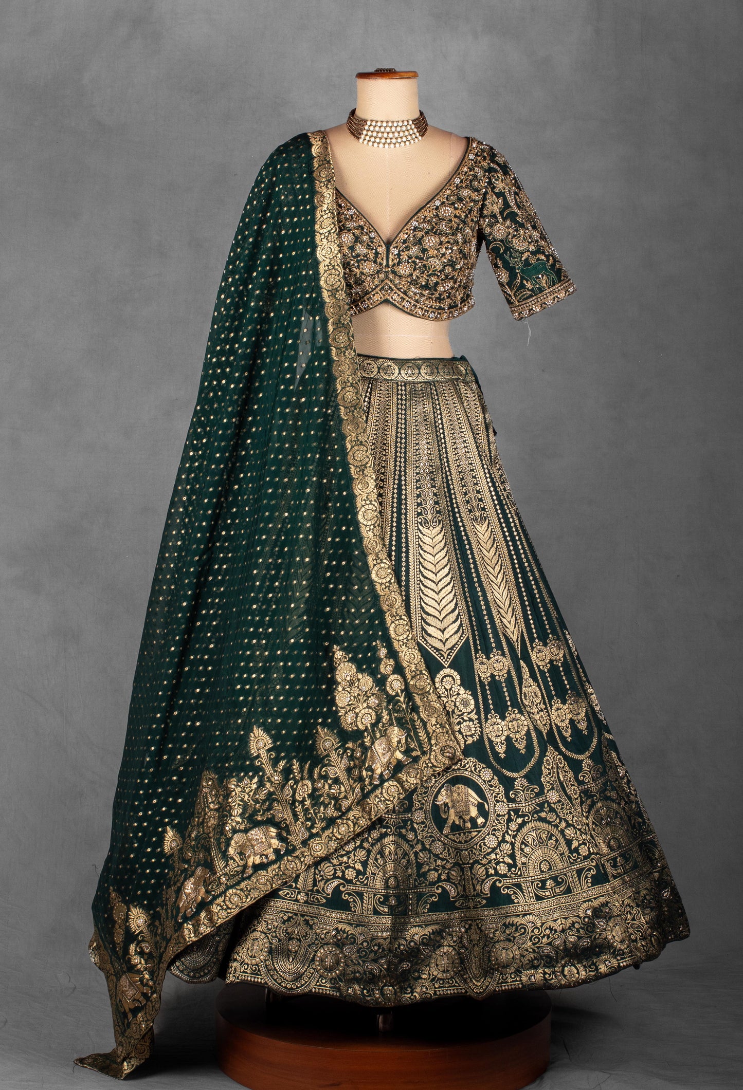 Emerald Green Heavy Embroidered Bridal Lehenga Set with Zari Work Blouse & Dupatta | Luxury Wedding Wear