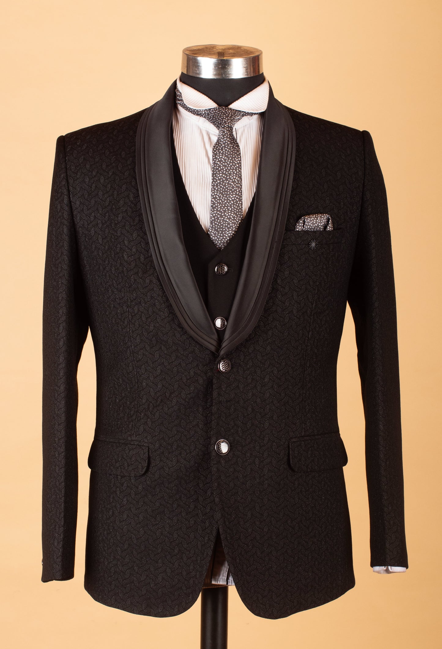 Black Textured 3-Piece Suit for Men – Premium Wedding & Reception Tuxedo Look
