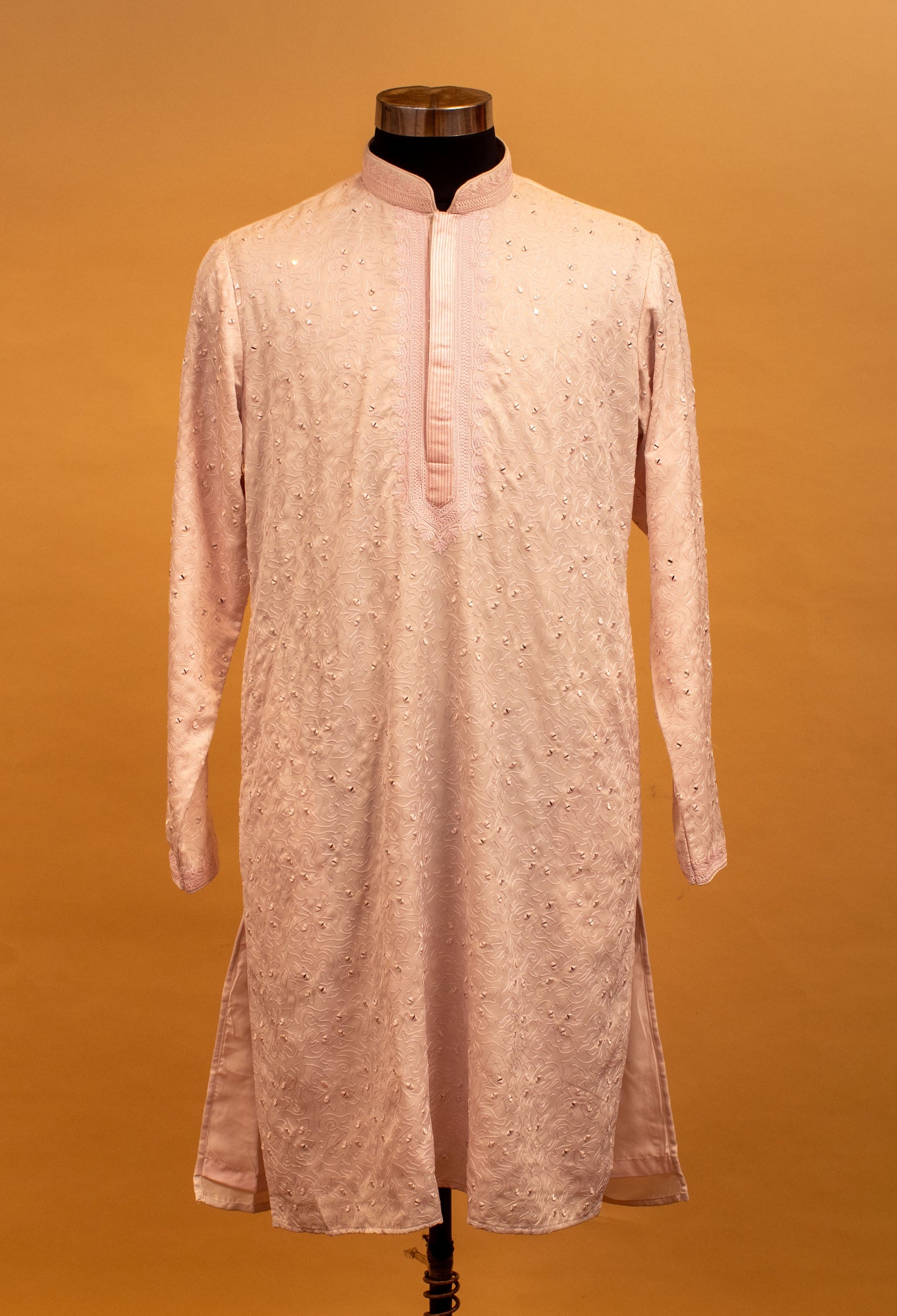 Blush Pink Embroidered Men’s Kurta – Festive & Wedding Wear for Groomsmen