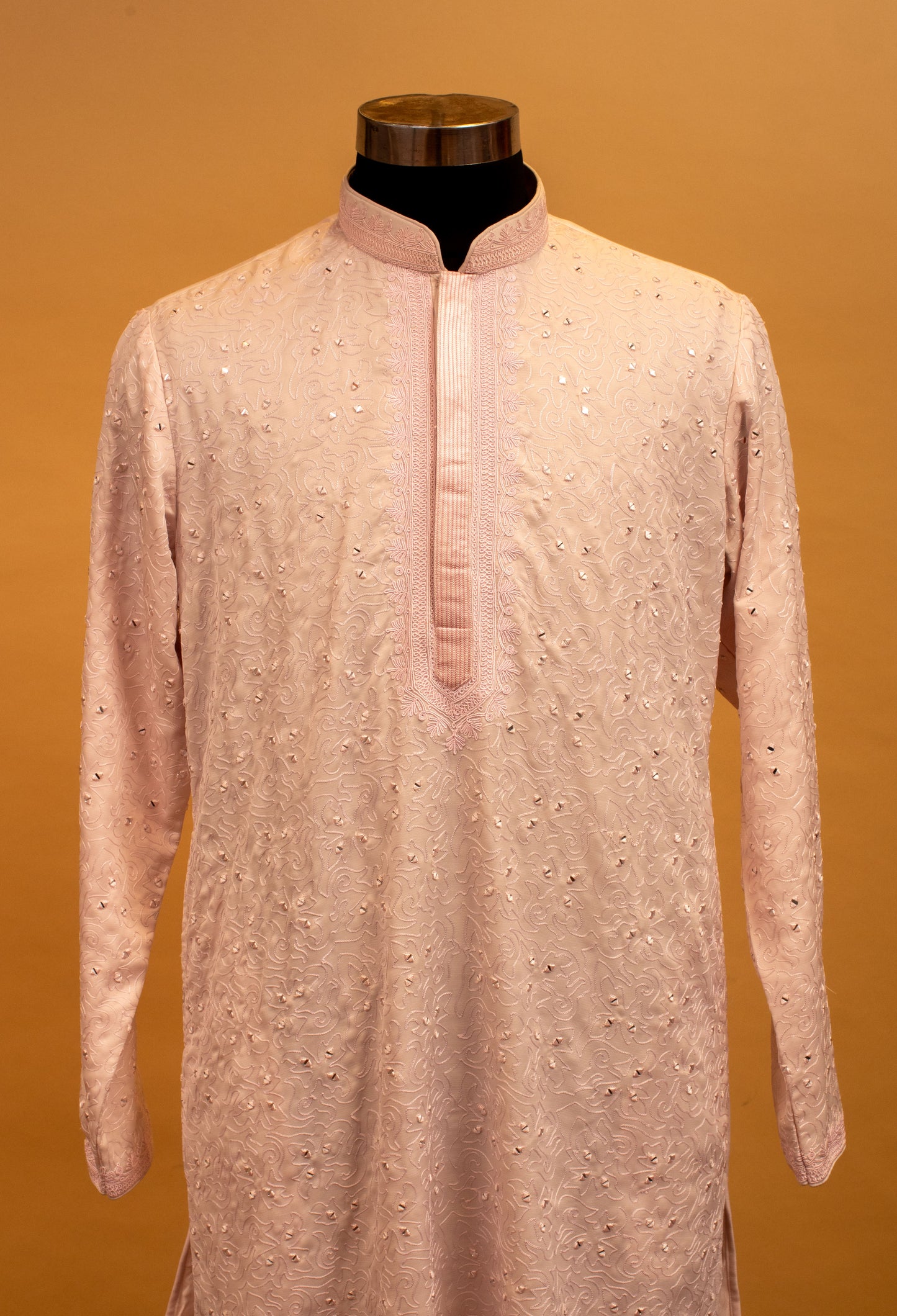 Blush Pink Embroidered Men’s Kurta – Festive & Wedding Wear for Groomsmen
