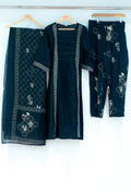 Black Embellished Kurta Set with Dupatta & Straight Pants