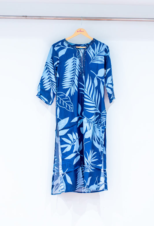 Blue tropical leaf print straight kurta for women – product image 2