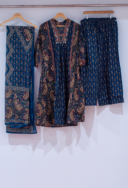 Royal teal blue paisley print kurta set with dupatta – product image 2