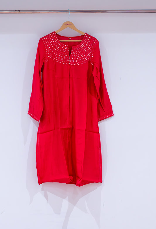 Red embellished single-piece kurta for women – product image 2