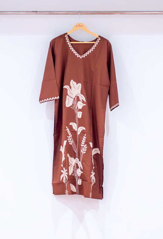 Brown embroidered straight kurta for women – product image 2