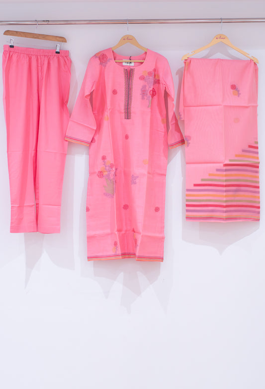 Pink floral printed straight-cut kurta pant dupatta set – product image 2