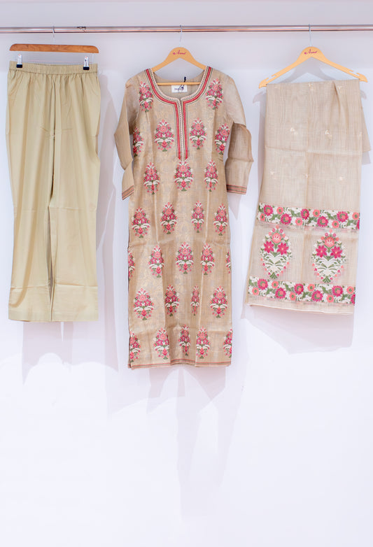 Beige floral embroidered straight-cut kurta pant dupatta set – product image 2